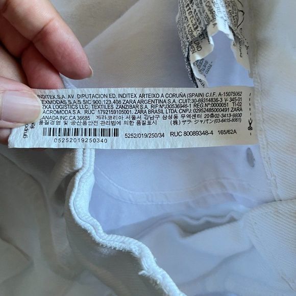 Zara White Distressed Hi-Rise Denim‎ Jeans Shorts Womens Size 2 - Picture 5 of 6